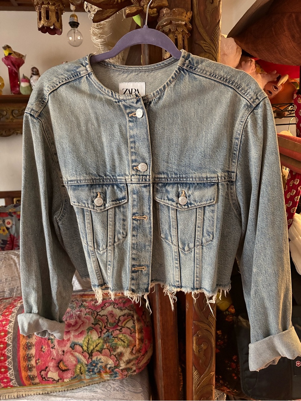 Zara Light Wash Cropped Denim Jacket with Frayed Hem